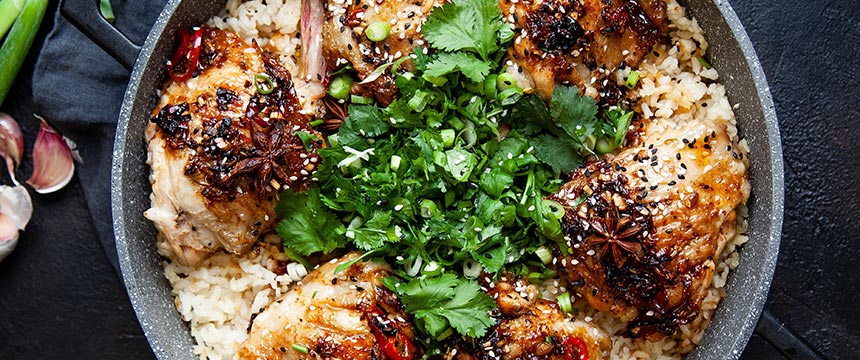 Sticky BBQ Chicken with lemongrass and chilli baked USA Medium Grain Rice